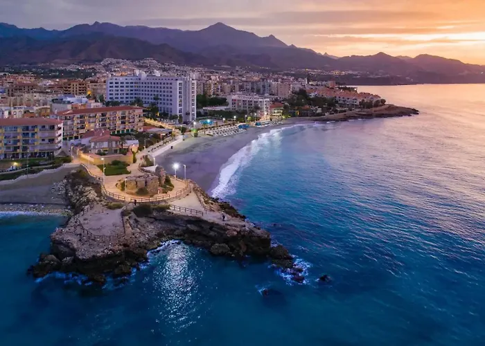 En El Centro De Apartament Nerja