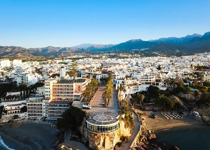 En El Centro De Apartament Nerja