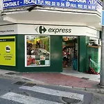 En El Centro De *